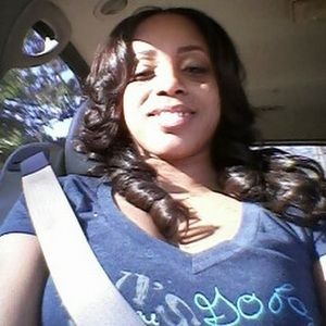 Meet your Posher, Temeka